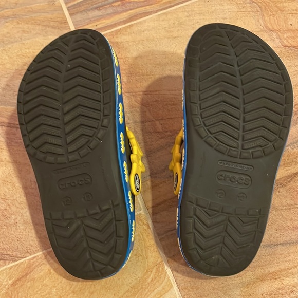 Kids Crocs - Picture 2 of 5